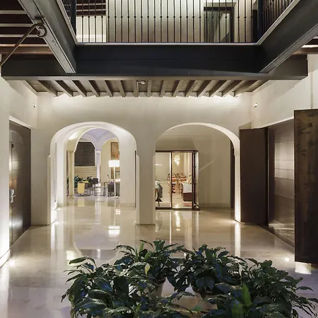 Hotel Del Lucero 4*