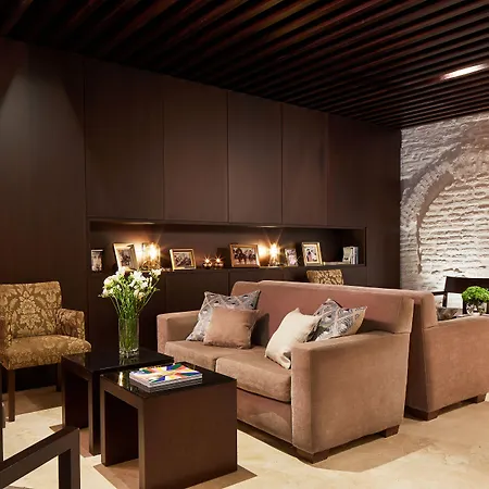 호텔 포사다 델 루세로 4*