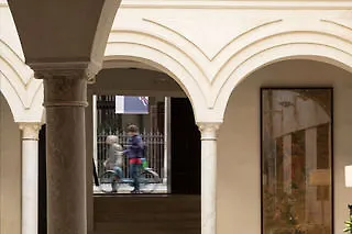 Hotel Del Lucero