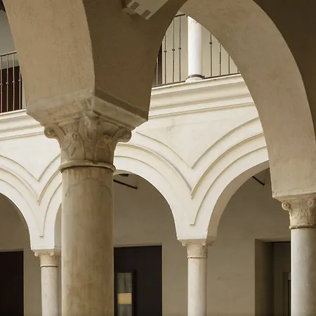 호텔 포사다 델 루세로