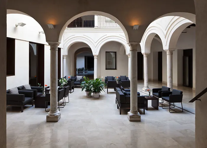 Del Lucero 4* Sevilla